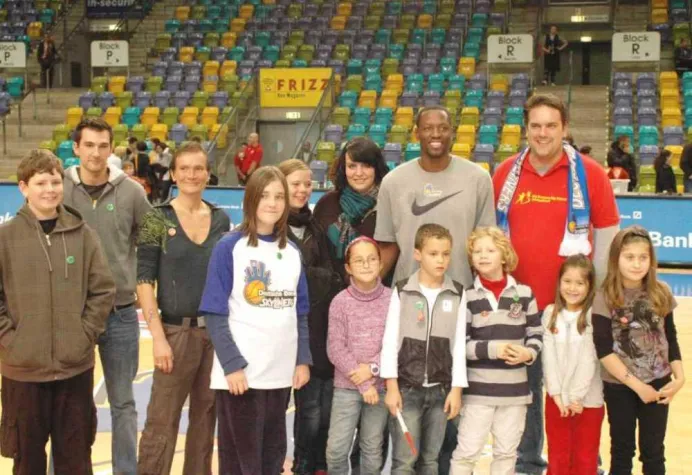 Bild: DEUTSCHE BANK SKYLINERS unterstützen Big Brothers Big Sisters Deutschland