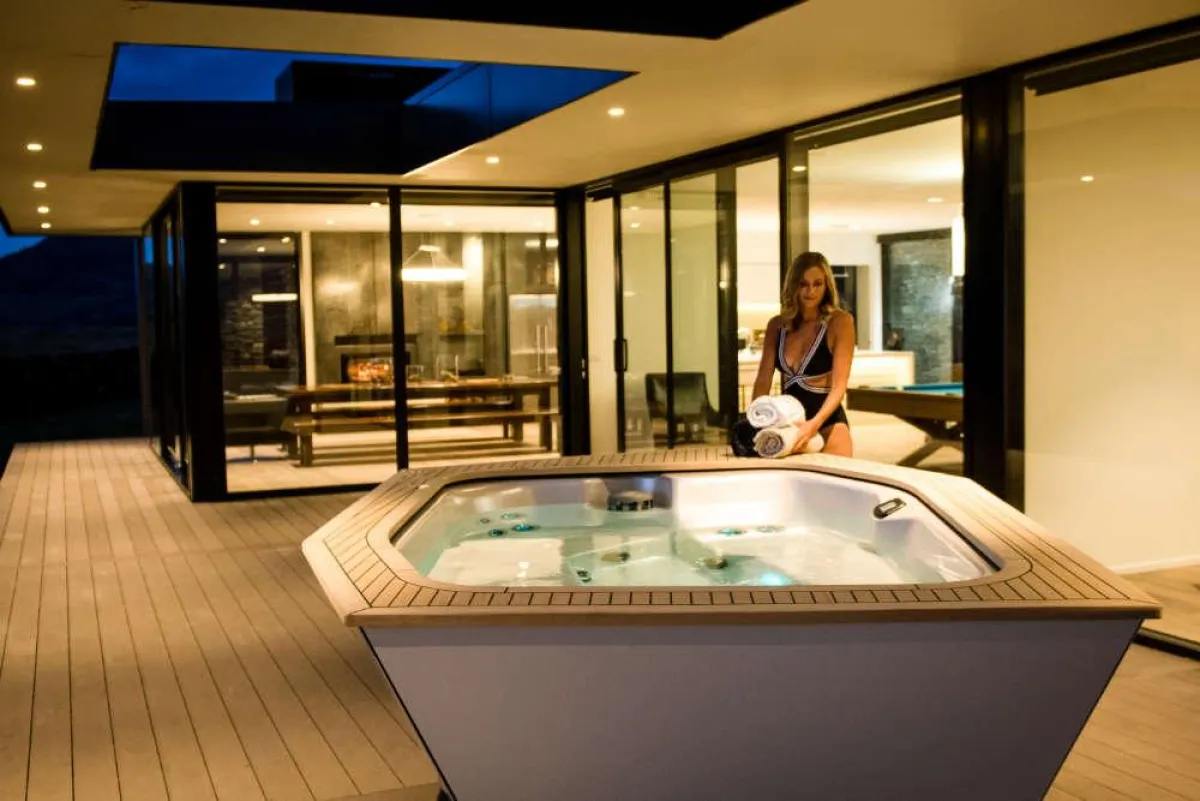 Der IKON Whirlpool ist Gewinner des Iconic Award: Innovative Interior