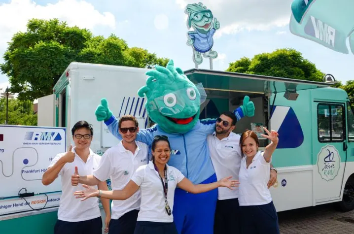 Bild: RMV-Roadshow 2016: zerotwonine und der Rhein-Main-Verkehrsverbund 2016 wieder in Hessen unterwegs