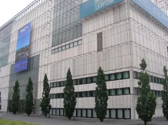 Bild: HAVERKAMP OPAL liquid film macht Glasfassade für Leipziger „Museum der bildenden Künste“ möglich