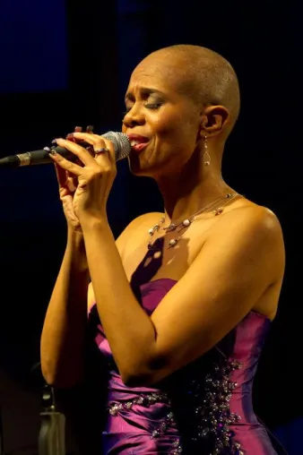 Pop trifft The Classics: Chorkonzert mit Adrienne Morgan Hammond und den Propsteisängern Wagenhausen Bild: Pop trifft The Classics: Chorkonzert mit Adrienne Morgan Hammond und den Propsteisängern Wagenhausen