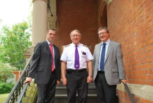 Bild: Professor Jimmy Splichal, Kansas State University Salina, zu Gast an der Fachhochschule Worms