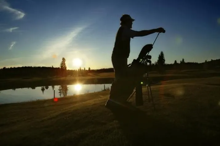 Bild: GOLFEN RUND UM DIE UHR