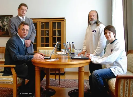 Bild: Frage des Monats an den bayerischen Kultusminister Schneider: Sind Schüler rechtlos?