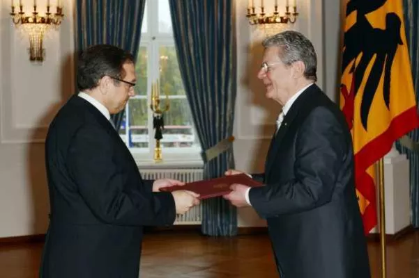 Bild: Newsletter der Botschaft von Portugal in Deutschland - 01 / 2012 - Auf dem Weg zur wirtschaftlichen Erholung