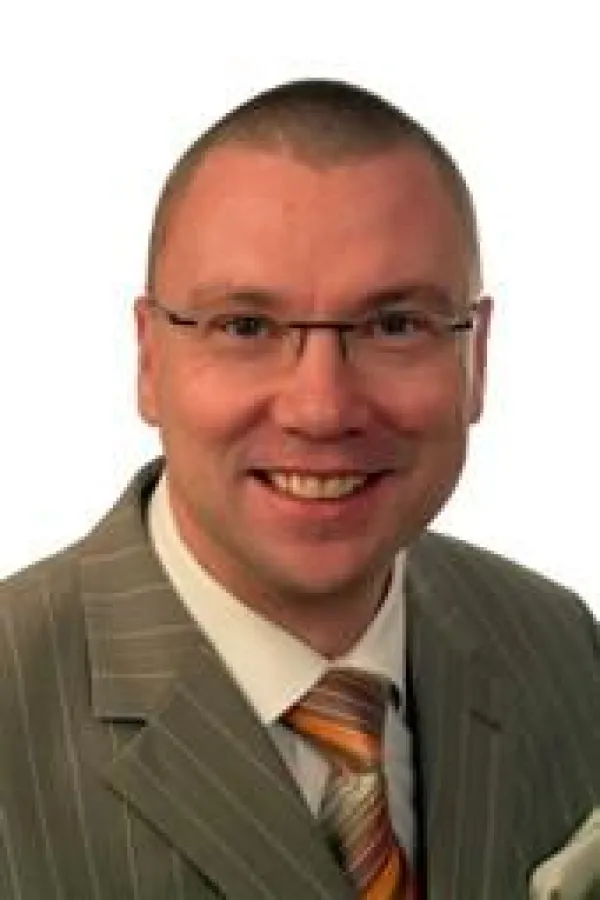 Dr. med. Michael Schön