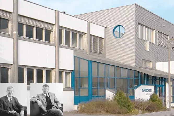 Bild: 40 Jahre Kompetenz in der Automatisierungs- und Fügetechnik