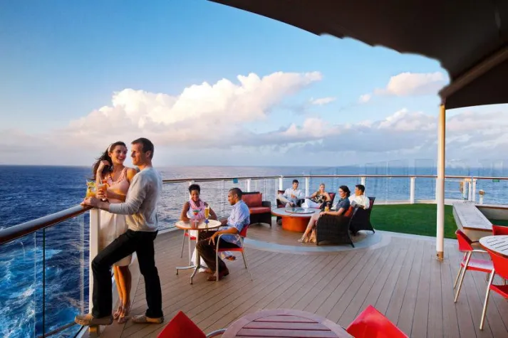 Verwöhnprogramm auf hoher See: Exklusive Weihnachts- und Neujahrskreuzfahrt bei CANUSA TOURISTIK Bild: Verwöhnprogramm auf hoher See: Exklusive Weihnachts- und Neujahrskreuzfahrt bei CANUSA TOURISTIK