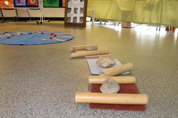 3.600 Euro Spende von Reutlinger Spendenparlament für Trommel-AG Projekt Bild: 3.600 Euro Spende von Reutlinger Spendenparlament für Trommel-AG Projekt