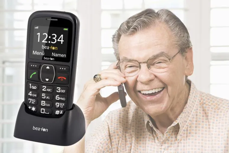 Bild: HFO Telecom bietet zum Tarif HFO Home+ ein spezielles Senioren-Handy an