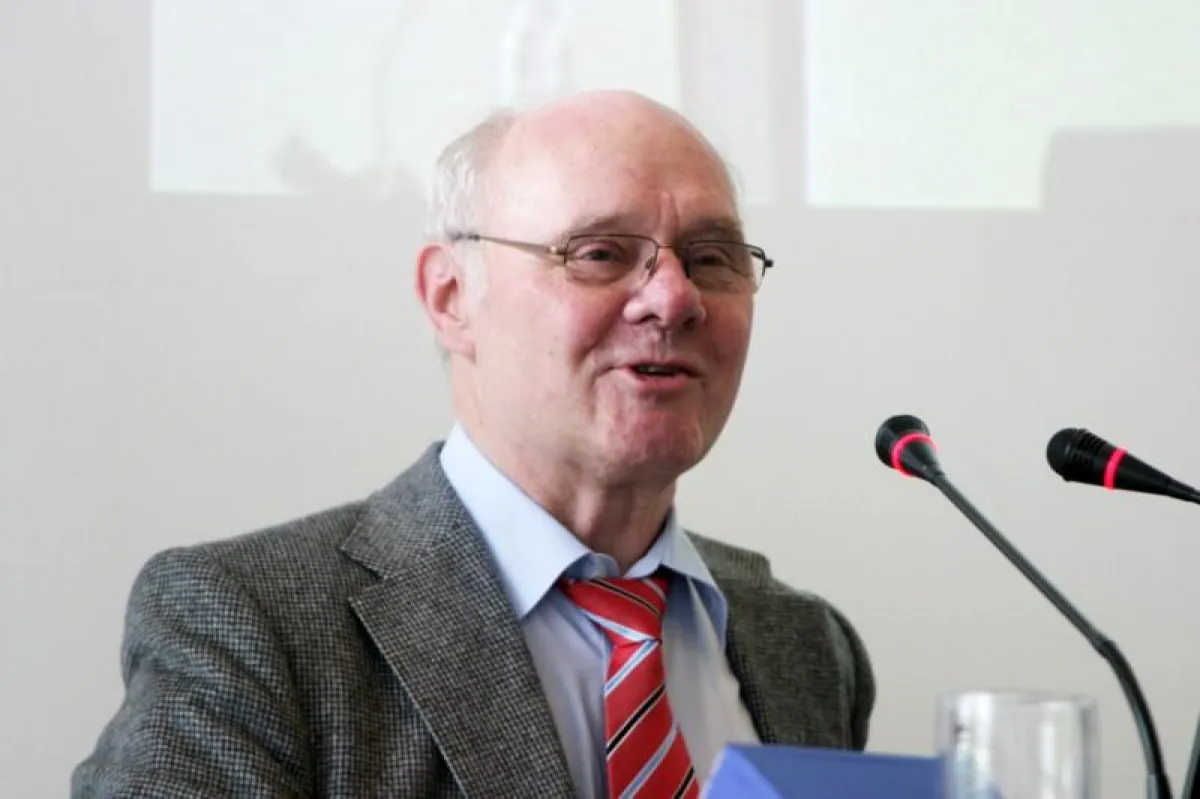 Prof. Dr. Dietrich Dörner zu Gast beim diesjährigen Science College der Ruhr-University Research School