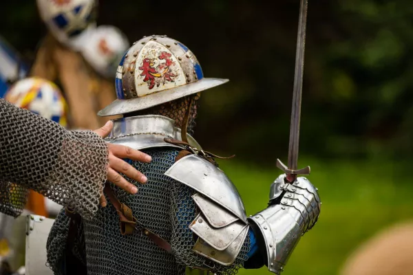 Kinderritterfest auf Burg Satzvey am 20. und 21. Mai 2023 Bild: Kinderritterfest auf Burg Satzvey am 20. und 21. Mai 2023