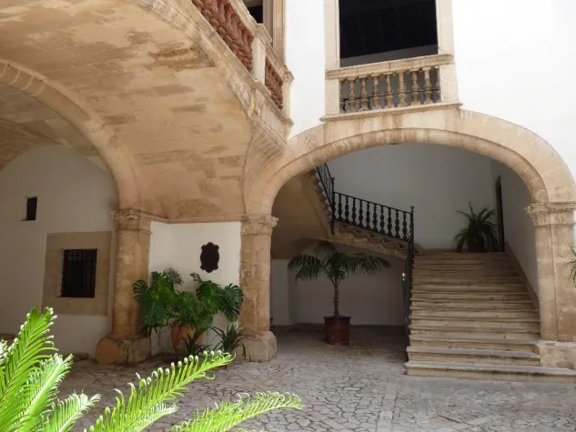 Bild: La Ruta de los Patios de Palma: Ein Spaziergang durch die Innenhöfe Palmas