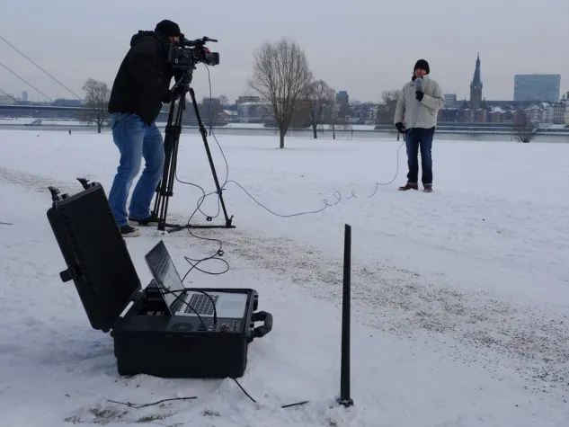 Bild: Mobiles Live Video Streaming auf der CeBIT