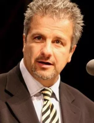Bild: Amir Mobayen wird Executive Vice President Sales and Services bei MSC.Software