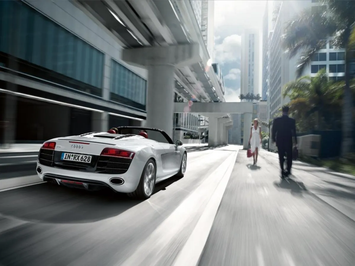 Kraftvoll und markant - der Audi R8.