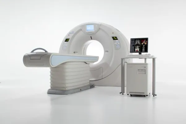 Klinikum Darmstadt nimmt deutschlandweit den ersten CT Aquilion PRIME von Toshiba in Betrieb Bild: Klinikum Darmstadt nimmt deutschlandweit den ersten CT Aquilion PRIME von Toshiba in Betrieb