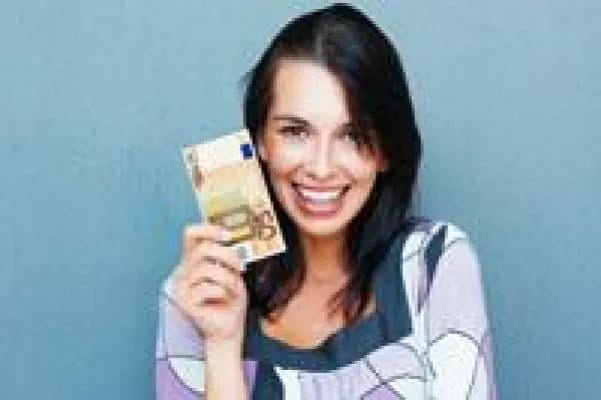 Bild: Umschulung lohnt sich doppelt - Absolventen bekommen Weiterbildungsprämie vom Staat