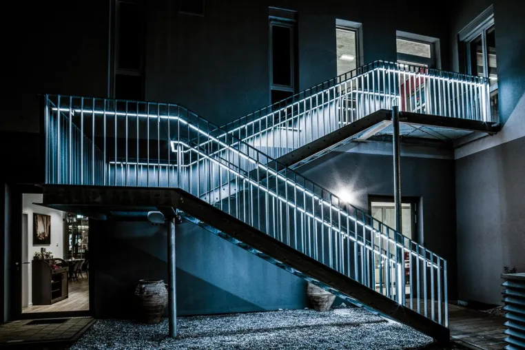 Bild: Licht-im-Handlauf. Patent erteilt!