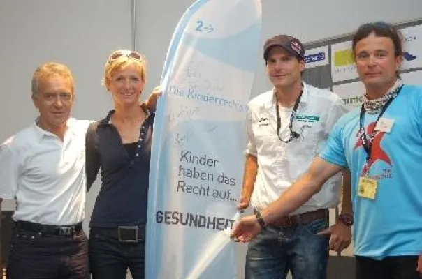 Bild: Kinder und Sport voranbringen - Sportler setzen sich für Kinderrechte ein