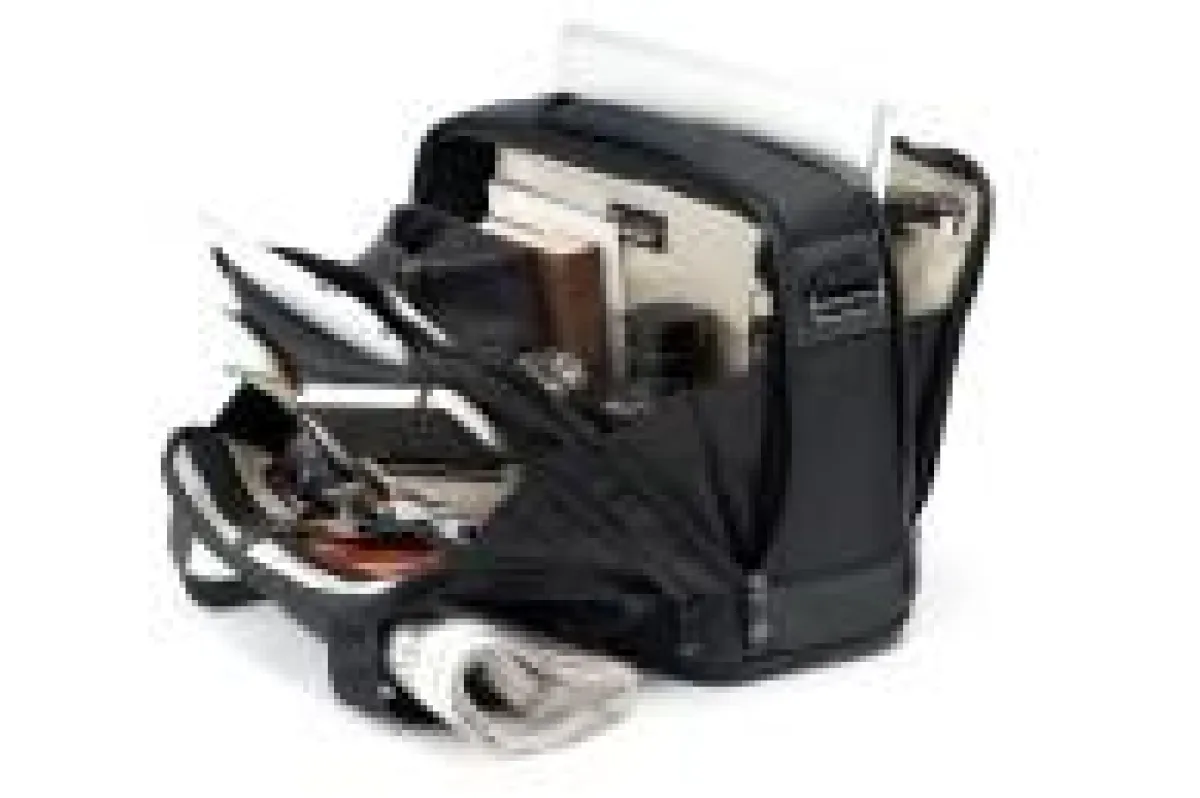 Cobra case L -Live und in Farbe auf der IFA 2010