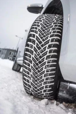 Bild: Nokian Weatherproof Allwetterreifen ist der Testsieger