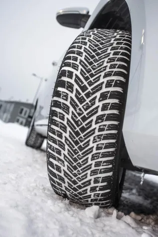Bild: Nokian Weatherproof Allwetterreifen ist der Testsieger