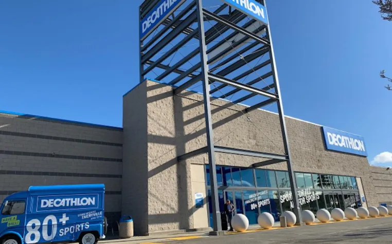Bild: Decathlon eröffnet U.S. Superstore – Omni-Channel powered by NewStore und minubo
