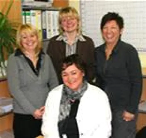 Bild: Gebäudeversicherung - Vorbereitet auf stürmische Zeiten