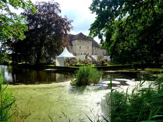 Bild: August-Genuss auf Wasserschloss Mellenthin