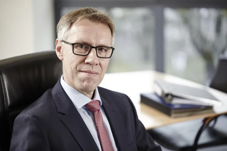 dr. gawlitta treibt Digitalisierung voran und investiert deutlich in modernste Infrastruktur und Datenschutz Bild: dr. gawlitta treibt Digitalisierung voran und investiert deutlich in modernste Infrastruktur und Datenschutz