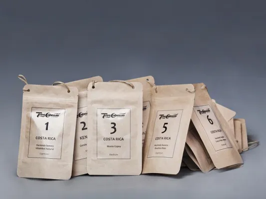 Bild: Kaffee Adventskalender mit frisch gerösteten Bohnen hochwertiger Spezialitätenkaffees