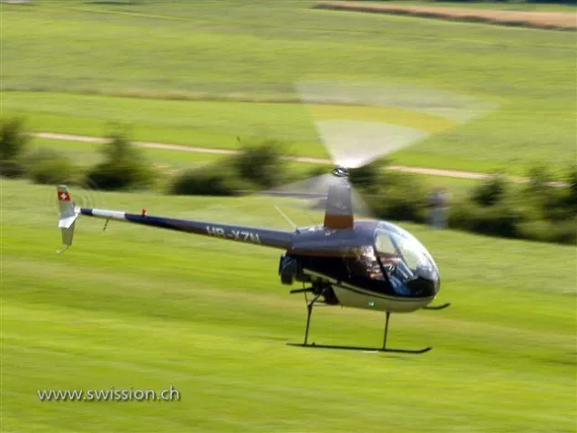 Bild: Mit Helikopterflug.ch den Helikopter selber fliegen