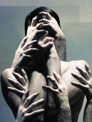 Bild: "Ich kann als Mensch nicht allein existieren." Alexey Kononov zeigt zeitgenössisches Ballett "F63.9" in Berlin