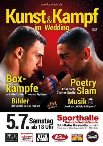 Was aufs MundWerk: Lesebühnenautoren im Boxring von „Kunst & Kampf im Wedding“ Bild: Was aufs MundWerk: Lesebühnenautoren im Boxring von „Kunst & Kampf im Wedding“