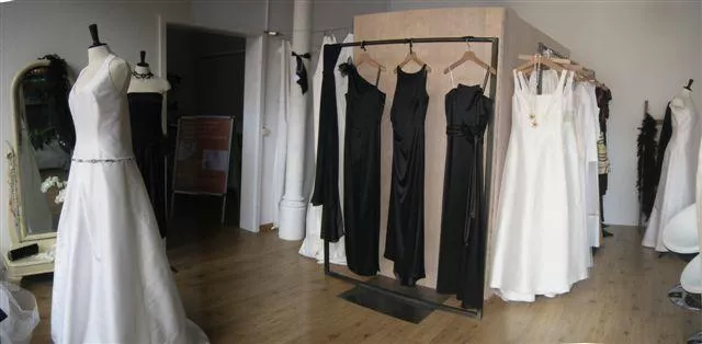 Bild: Charity Event 2010: "Abendmode bei Kir Royal und Kerzenschein"