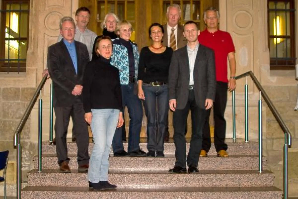 Mitglieder: Michael Bieling, Dr.med. Michael Braun, Claudia Müller-Hossbach, Pfarrerin Kathrin Jahns, Karin Masuch, Buket Wollborn, Dr. Klaus Engelmann, PD Dr. Alfred Simon, Prof. Dr. Christian Löser 