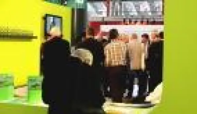 Bild: Innovative Produkte und neues Standdesign erweisen sich als Publikumsmagnet