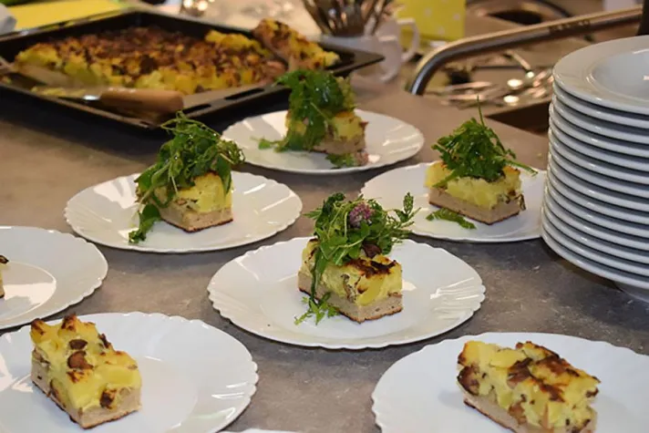 Sterneköche auf Spurensuche im Pflegeheim Bild: Sterneköche auf Spurensuche im Pflegeheim