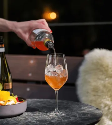 FRENZEL Grapefruit Likör sucht deutschlandweit 30 Bars als exklusive Partner für Genusskonzept Bild: FRENZEL Grapefruit Likör sucht deutschlandweit 30 Bars als exklusive Partner für Genusskonzept