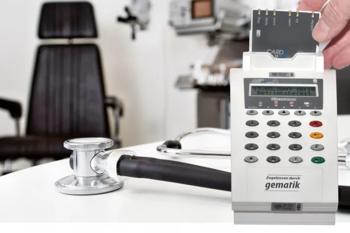 Bild: Erfolgreicher Abschluss des Basis-Rollouts der eGK-fähigen Terminals