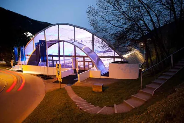 Bild: Freibauten unterstützt prämiertes Event von Mercedes-Benz