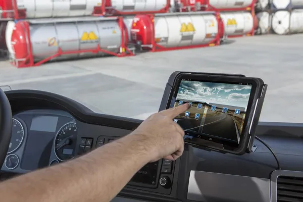 Bild: XPO Logistics Europe wählt Telematiklösungen von Trimble für einen Teil seiner europäischen Flotte