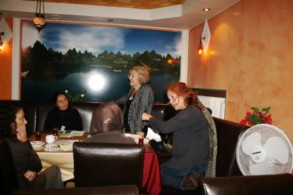 Bild: Duisburgerinnen werben für mehr Wirtschaftskraft