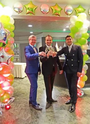 Bild: Holiday Inn Lübeck: Mit Swing und Stil feierten Gäste aus Gesellschaft, Politik und Wirtschaft ins neue Jahr