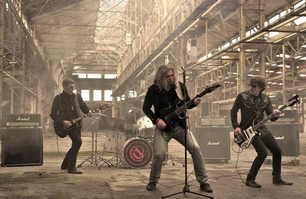 Grey Attack: Mit Charterfolg auf Tour Bild: Grey Attack: Mit Charterfolg auf Tour