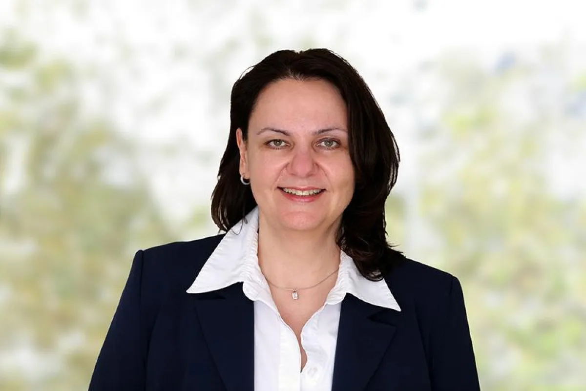 Prof. Dr. Petra Arenberg, Verhaltensforscherin und Departmentleiterin an der SRH Fernhochschule – The Mobile University (SRH Fernhochschule – The Mobile University)