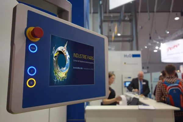 Bild: Hohe Einsparpotentiale durch Vakuumdestillation: H2O GmbH auf der Industrie in Paris