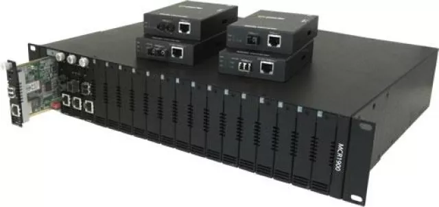 Bild: Medienkonverter für Gigabit Ethernet über 2 km lange Multimode-LWL-Verbindungen