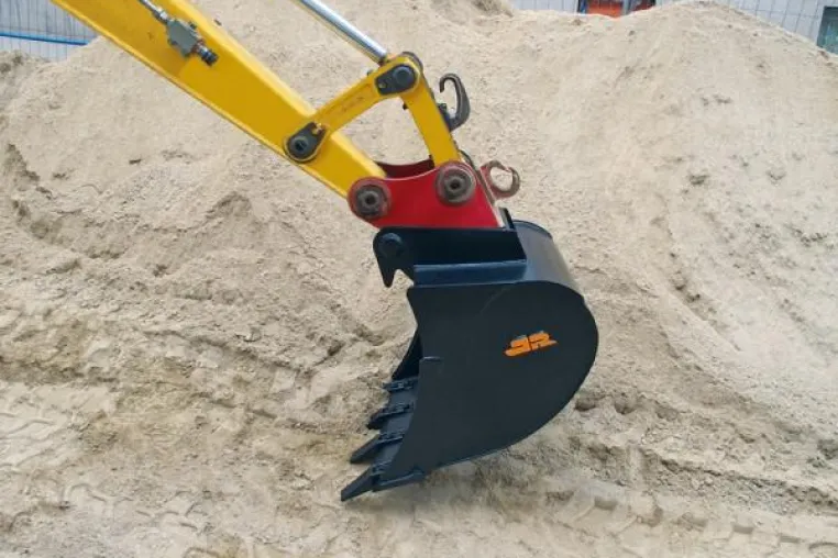 Bild: Baumaschinen-Profishop - neuer Online-Shop für Bagger- und Radlader-Anbaugeräte
